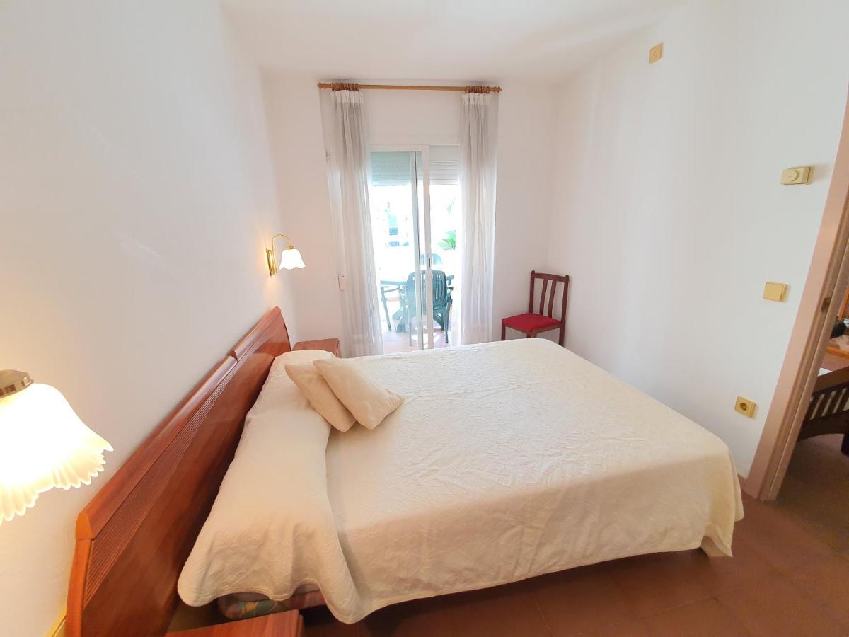 Apartamento Royal Marine Deluxe ロザス エクステリア 写真